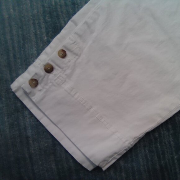 Cream Capris - Picture 7 of 7